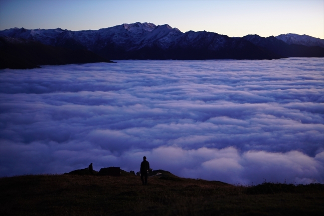 Bulut denizini ölümsüzleştirmek için Kaçkarlar'da nöbet tutuyorlar